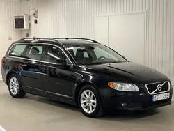Svart Begagnad 2012 Volvo V70 Momentum Kombi | 92 900 kr (Marknadspris)