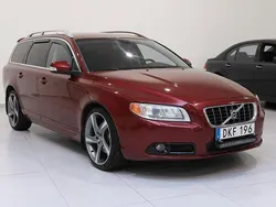 Röd Begagnad 2007 Volvo V70 Summum Kombi | 99 900 kr (Dyr)