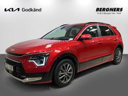 Röd Begagnad 2023 Kia Niro Advance SUV | 369 900 kr (Dyr)