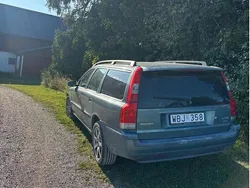Grön Begagnad 2004 Volvo V70 Business Edition Kombi | 27 500 kr (Bra pris)