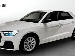 Vit Begagnad 2022 Audi A1 Sportback Proline Halvkombi | 199 000 kr (Bra pris)