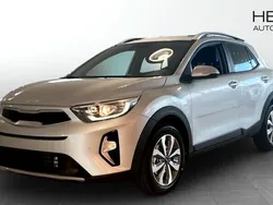 Grå (silver) Ny 2025 Kia Stonic 4 SUV | 277 900 kr