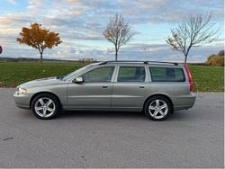 Grön Begagnad 2008 Volvo V70 Kinetic Kombi | 45 000 kr (Lite dyr)