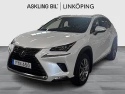 Vit Begagnad 2017 Lexus NX300h Executive Line SUV | 269 000 kr (Marknadspris)