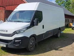 Vit Begagnad 2017 Iveco Daily | 260 000 kr