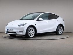 Vit Begagnad 2022 Tesla Model Y Long Range AWD SUV | 335 000 kr (Marknadspris)