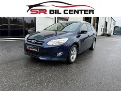 Blå Begagnad 2012 Ford Focus Titanium Kombi | 65 900 kr (Marknadspris)