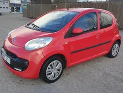 Röd Begagnad 2006 Citroën C1 Halvkombi | 24 900 kr (Marknadspris)