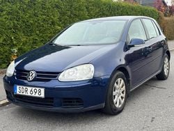 Blå Begagnad 2008 VW Golf VI Halvkombi | 39 900 kr (Marknadspris)