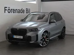 Grå Ny 2025 BMW X5 M Sport SUV | 1 192 100 kr (Lite dyr)