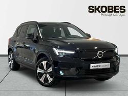 Svart Begagnad 2023 Volvo XC40 Core SUV | 339 900 kr