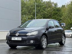 Svart Begagnad 2011 VW Golf VI Halvkombi | 79 900 kr (Marknadspris)