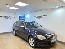 Mörkblå Begagnad 2007 Mercedes C200 Classic Kombi | 59 900 kr (Marknadspris)