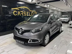 Grå Begagnad 2014 Renault Captur SUV | 84 800 kr (Marknadspris)