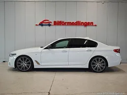 Vit Begagnad 2017 BMW M550 Comfort Edition Sedan | 399 900 kr (Marknadspris)