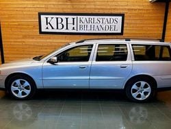 Grå Begagnad 2007 Volvo V70 Kinetic Kombi | 24 900 kr (Marknadspris)