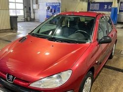 Begagnad 2001 Peugeot 206 Halvkombi | 15 000 kr (Bra pris)