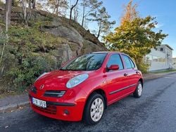 Röd Begagnad 2005 Nissan Micra Halvkombi | 18 500 kr (Marknadspris)