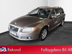 Grå Begagnad 2008 Volvo V70 Momentum Kombi | 34 500 kr (Dyr)