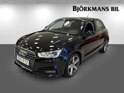 Svart Begagnad 2015 Audi A1 Halvkombi | 139 900 kr