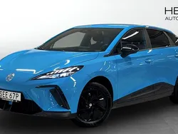 Blå (blue) Begagnad 2022 MG MG4 EV Halvkombi | 259 900 kr