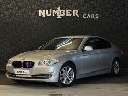 Ljusgrå Begagnad 2011 BMW 520 Sedan | 97 900 kr (Marknadspris)