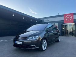 Brun Begagnad 2014 VW Sharan Minibuss | 159 000 kr (Lite dyr)