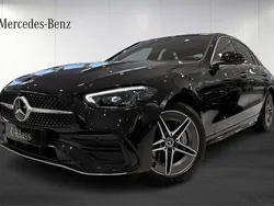 Svart (black) Ny 2024 Mercedes C300e Premium Sedan | 655 800 kr (Dyr)