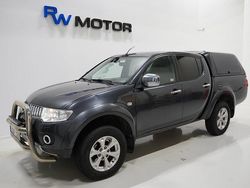 Mörkgrå (grå) Begagnad 2011 Mitsubishi L200 Pickup | 139 800 kr (Marknadspris)