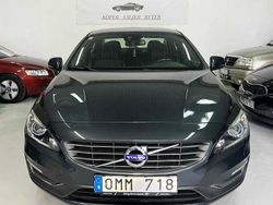Grå Begagnad 2014 Volvo S60 Momentum Sedan | 134 900 kr (Marknadspris)