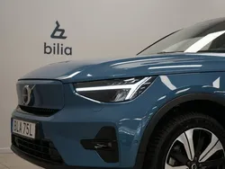 Blå Begagnad 2023 Volvo EC40 Ultimate SUV | 429 900 kr (Marknadspris)
