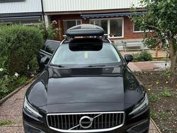Begagnad 2021 Volvo V60 Kombi | 224 000 kr (Marknadspris)