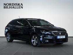 Mörkgrå Begagnad 2017 Peugeot 308 GT-line Kombi | 109 795 kr (Marknadspris)