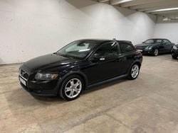 Svart Begagnad 2009 Volvo C30 Momentum Halvkombi | 29 900 kr (Bra pris)