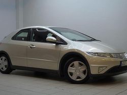 Silver Begagnad 2008 Honda Civic Sport Halvkombi | 34 900 kr (Bra pris)