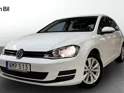 Vit Begagnad 2016 VW Golf VII Halvkombi | 124 900 kr (Marknadspris)