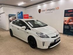 Vit Begagnad 2013 Toyota Prius Plug-in Hybrid Halvkombi | 99 900 kr (Marknadspris)