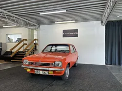 Ljusröd Begagnad 1974 Opel Kadett S Sedan | 59 900 kr