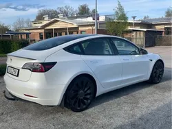 Vit Begagnad 2020 Tesla Model 3 Long Range Sedan | 295 000 kr (Dyr)