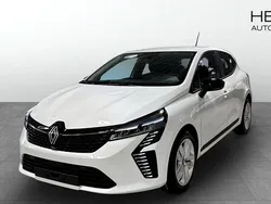 Vit (white) Ny 2025 Renault Clio V Evolution Halvkombi | 209 900 kr (Bra pris)