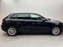 Svart Begagnad 2015 Audi A3 Sportback Halvkombi | 79 000 kr (Superpris)