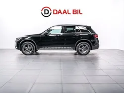Svart Begagnad 2022 Mercedes GLC300e AMG line SUV | 409 700 kr (Superpris)