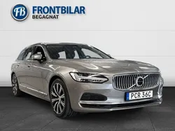Grå Begagnad 2021 Volvo V90 Inscription Kombi | 339 900 kr (Marknadspris)