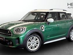 Grön (green) Begagnad 2022 Mini Cooper Countryman SUV | 324 700 kr (Marknadspris)