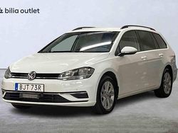 Vit Begagnad 2019 VW Golf VII Kombi | 179 900 kr (Marknadspris)