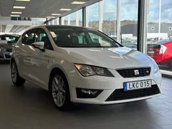 Vit Begagnad 2014 Seat Leon FR Halvkombi | 104 900 kr