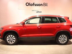 Röd Begagnad 2022 Skoda Karoq Style SUV | 449 900 kr