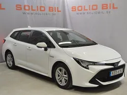 Vit Begagnad 2020 Toyota Corolla Life Kombi | 189 900 kr (Dyr)