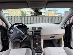Svart Begagnad 2005 Volvo V50 Kinetic Kombi | 24 000 kr (Marknadspris)