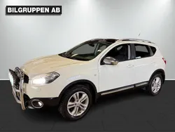 Vit Begagnad 2013 Nissan Qashqai SUV | 83 900 kr (Marknadspris)